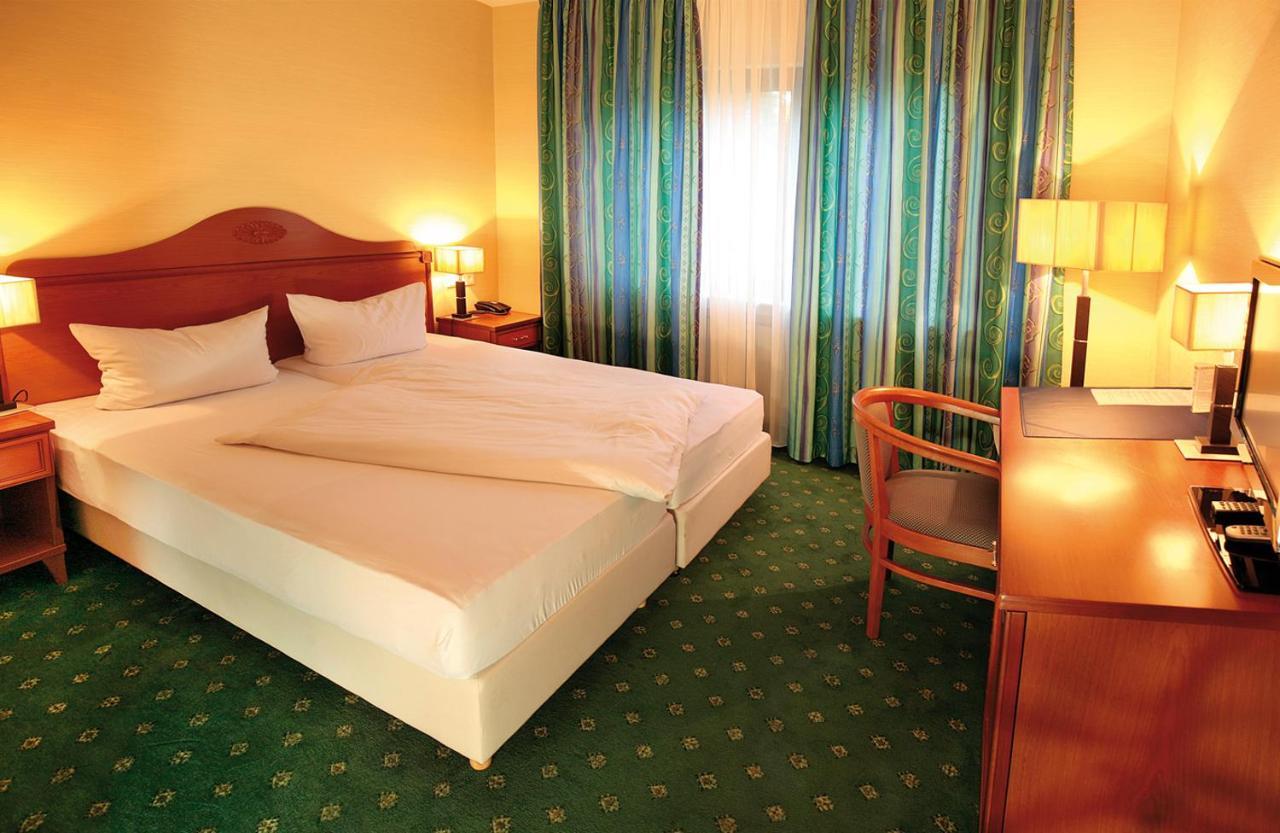 Landhotel Goldener Acker Morsbach  ภายนอก รูปภาพ